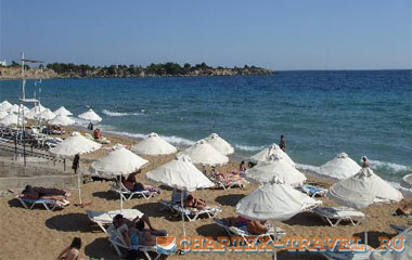Пляж отеля Pefkos Village Resort 4*