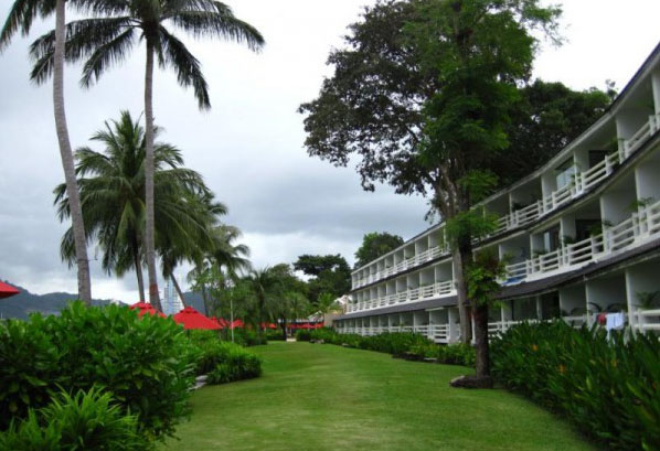 Отель Amari Coral Beach Resort 4*