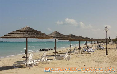 Пляж отеля Danat Jebel Dhanna Resort 5*