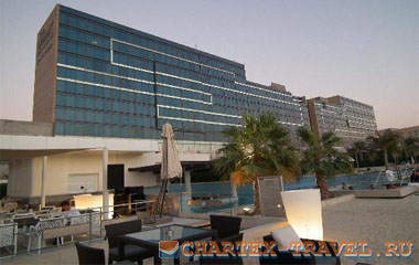 Отель Fairmont Bab Al Bahr 5*