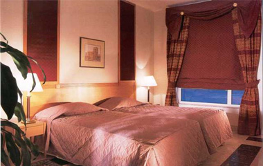 Номер отеля Al Bustan Center & Residence Apartments 4*