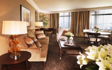 Номер отеля Al Bustan Rotana 5* Номер отеля Al Bustan Rotana 5*