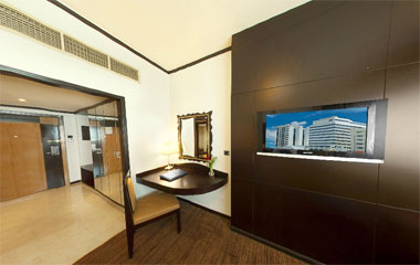 Номер отеля Al Jawhara Gardens 4*
