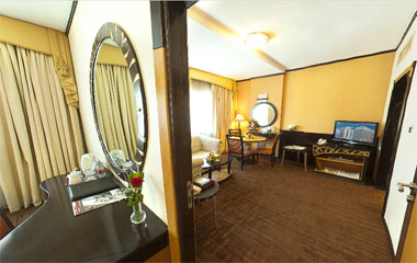 Номер отеля Al Jawhara Gardens 4*