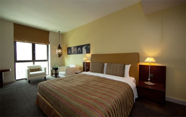 Номер отеля Al Manzil Hotel 4* Номер отеля Al Manzil Hotel 4*