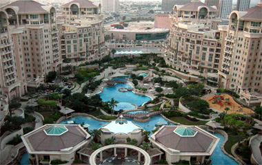 Отель Al Murooj Rotana Hotel Dubai 5*