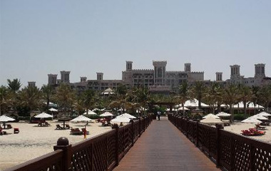 Пляж отеля Al Qasr 5* Пляж отеля Al Qasr 5*