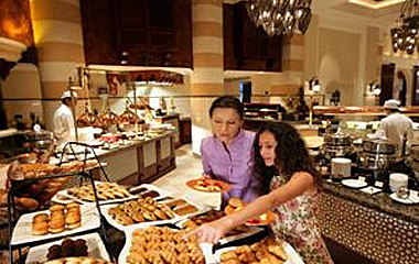 Ресторан отеля Al Qasr 5*