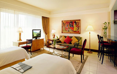 Suite отеля Al Sondos Suites by Le Meridien Dubai 5* Suite отеля Al Sondos Suites by Le Meridien Dubai 5*