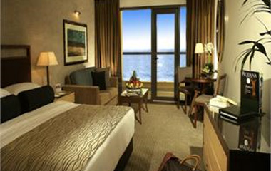Номер отеля Amwaj Rotana - Jumeirah Beach 4*