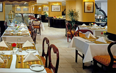 Ресторан отеля Arabian Courtyard Hotel & Spa 4*