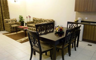 Номер отеля Arabian Dreams Deluxe Hotel Apartments 4* Номер отеля Arabian Dreams Deluxe Hotel Apartments 4*