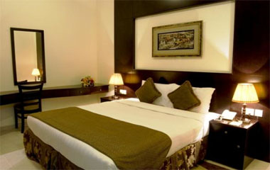 Номер отеля Arabian Dreams Deluxe Hotel Apartments 4* Номер отеля Arabian Dreams Deluxe Hotel Apartments 4*