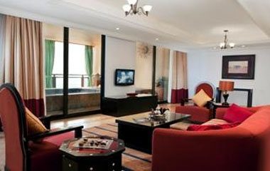 Номер отеля Arjaan by Rotana Dubai Media City 4* Номер отеля Arjaan by Rotana Dubai Media City 4*