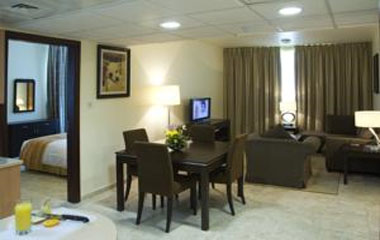 Номер отеля Avari Al Barsha Hotel Aparments 4*