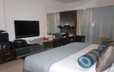 Номер отеля Bonnington Jumeirah Lakes Towers 5* Номер отеля Bonnington Jumeirah Lakes Towers 5*