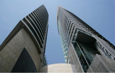 Отель BurJuman Arjaan by Rotana 4*