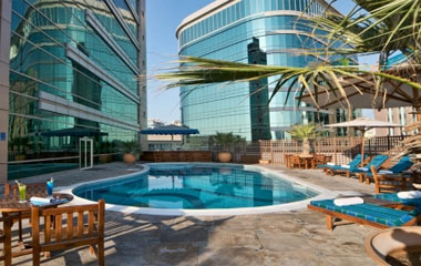 Отель City Seasons Suites Dubai 4*