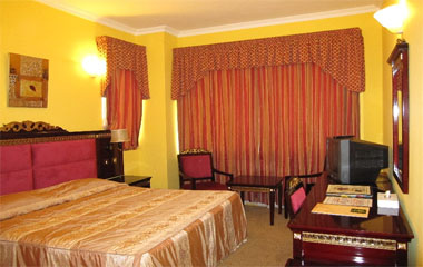 Номер отеля Comfort Inn 3*