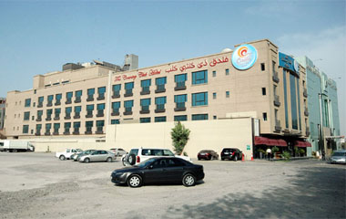 Отель Country Club Hotel 4*