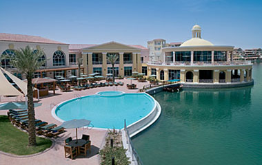 Отель Courtyard By Marriott Dubai Green Community 4*
