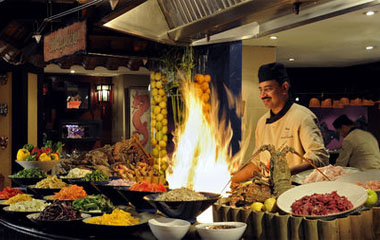 Ресторан отеля Crowne Plaza Dubai Deira 5*