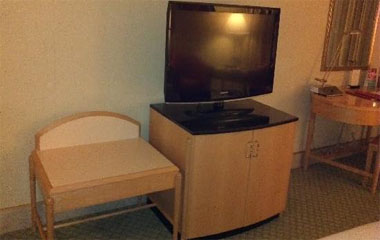 Номер отеля Crowne Plaza Dubai Deira 5*