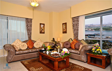 Номер отеля Emirates Concorde Hotel & Suites 5* Номер отеля Emirates Concorde Hotel & Suites 5*