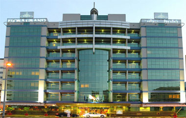 Отель Flora Grand Hotel 4* Отель Flora Grand Hotel 4*