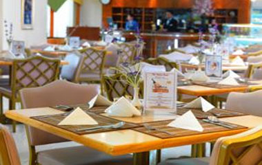 Ресторан отеля Golden Sands Hotel Apartmens 3* Ресторан отеля Golden Sands Hotel Apartmens 3*