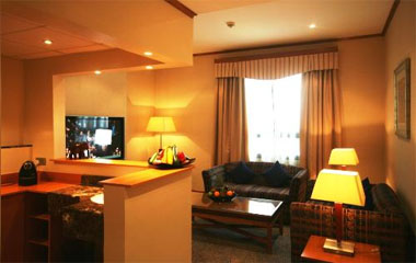 Номер отеля Golden Tulip Al Barsha 4*