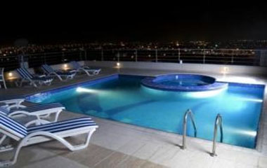 Отель Grandeur Hotel 3*