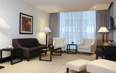 Номер отеля Holiday Inn Dubai-Al Barsha 4*