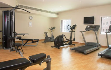 Отель Holiday Inn Express Dubai-Internet City 2*