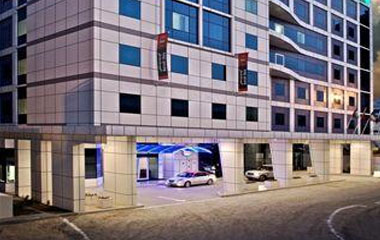 Отель Ibis Al Barsha 3*
