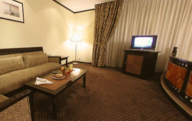 Номер отеля Imperial Suites Hotel 3*