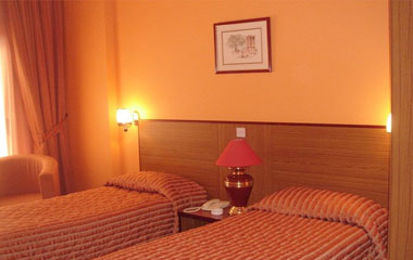 Номер отеля Jonrad Hotel 3*