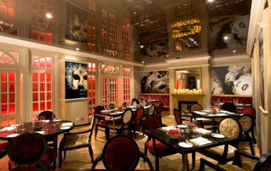 Ресторан отеля Jumeirah Beach Hotel 5*