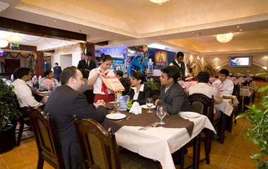 Ресторан отеля Karama Hotel 3*