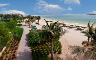 Пляж отеля Kempinski Hotel & Residences Palm Jumeirah 5*