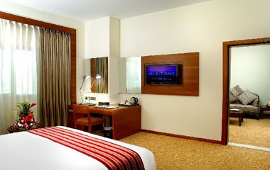 Номер отеля Landmark Grand Hotel 4* Номер отеля Landmark Grand Hotel 4*