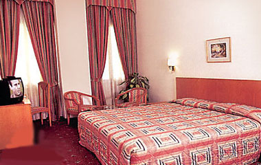 Номер отеля Landmark Hotel Baniyas 3*