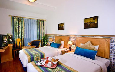 Номер отеля Landmark Plaza Baniyas 3* Номер отеля Landmark Plaza Baniyas 3*