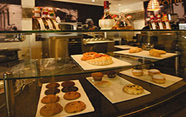 Ресторан отеля Legacy Hotel Apartments