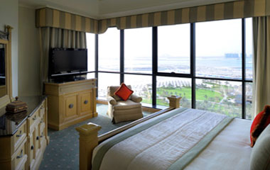 Номер отеля Le Royal Meridien Beach Resort and Spa 5*