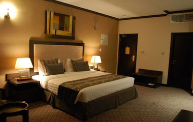 Номер отеля London Crown Hotel 3* Номер отеля London Crown Hotel 3*