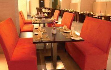 Ресторан отеля Lotus Grand Hotel Apartment 4* Ресторан отеля Lotus Grand Hotel Apartment 4*