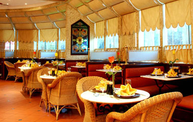 Ресторан отеля Marco Polo Hotel 4*