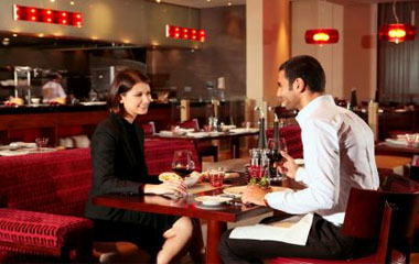 Ресторан отеля Media Rotana 5*