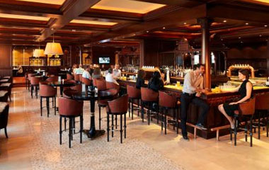 Ресторан отеля Media Rotana 5*